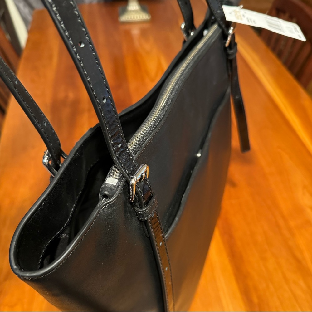 Michael Kors New Black Tote - Picture 6 of 16